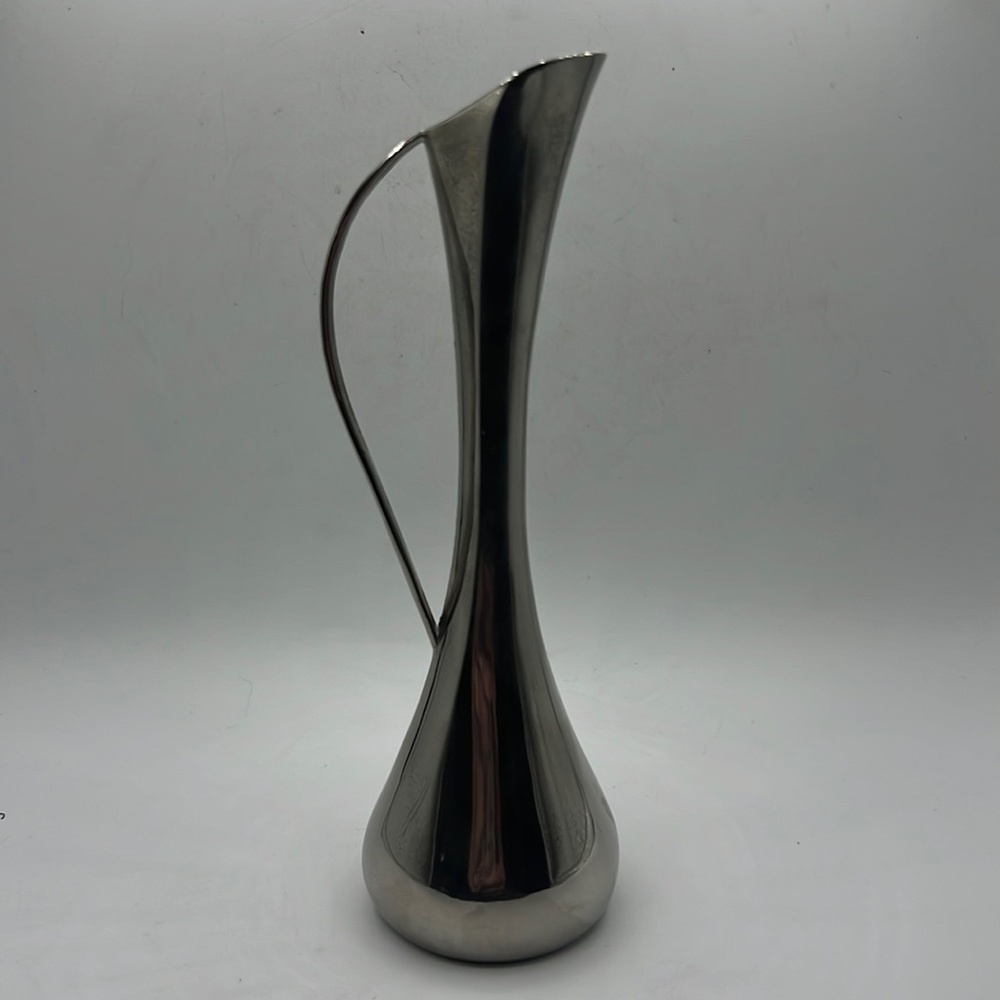 Elegance Silver Plated Zinc pitcher